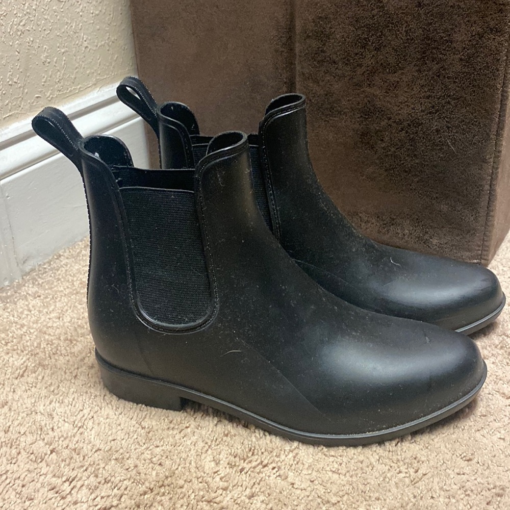 a new day rain booties